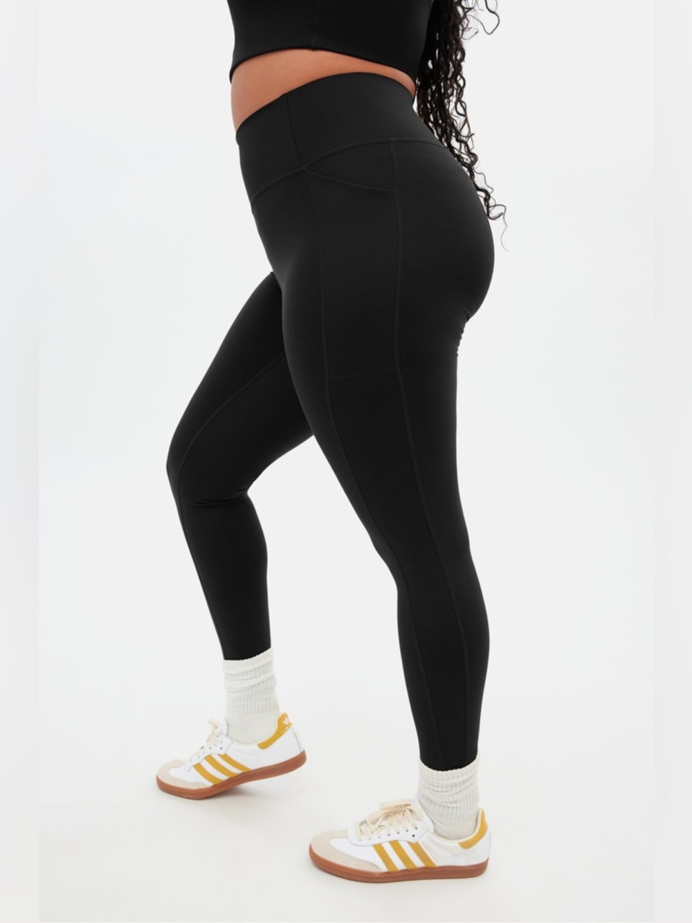Girlfriend Collective black compressive pocket legging - 28” inseam